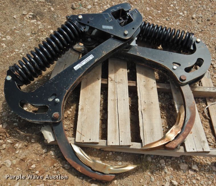 image for item HQ9290 Spring loaded ripper shanks