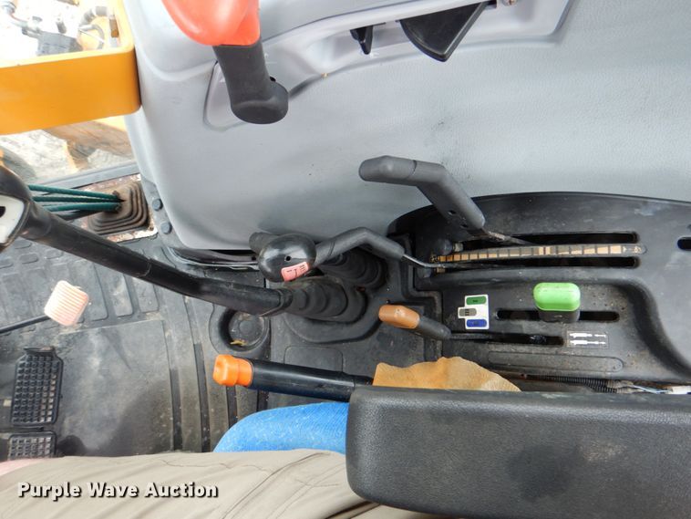 image for item HX9223 New Holland T5060  tractor