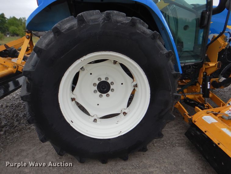 image for item HX9223 New Holland T5060  tractor