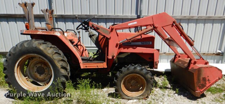 image for item IA9769 Massey Ferguson 1250  tractor