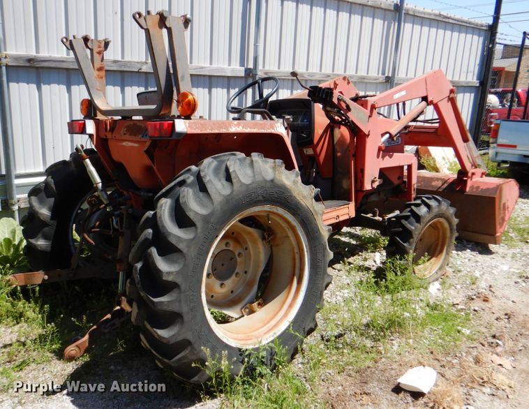 image for item IA9769 Massey Ferguson 1250  tractor