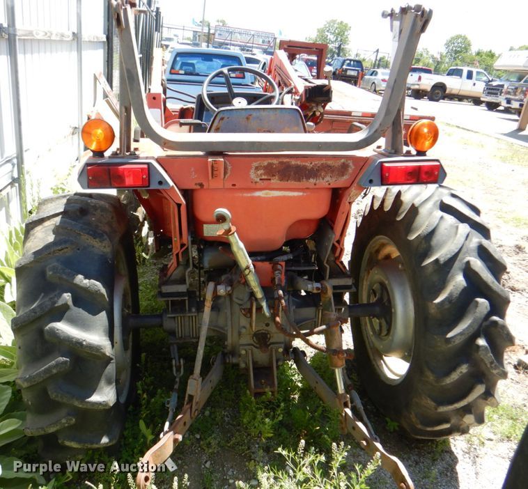 image for item IA9769 Massey Ferguson 1250  tractor