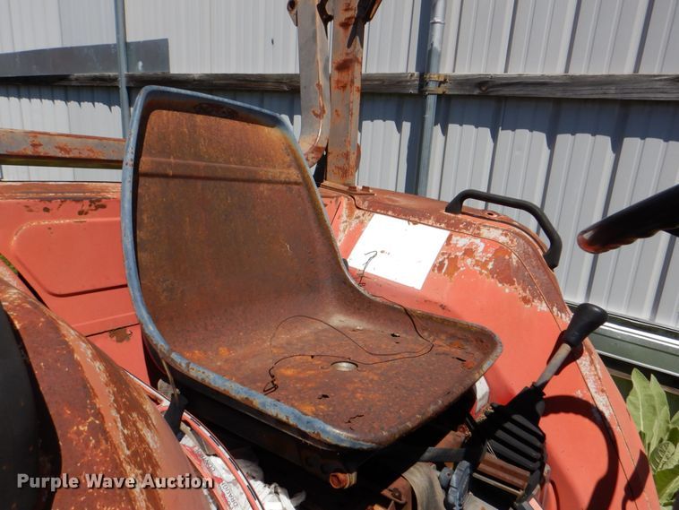 image for item IA9769 Massey Ferguson 1250  tractor