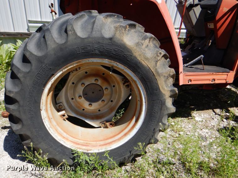 image for item IA9769 Massey Ferguson 1250  tractor