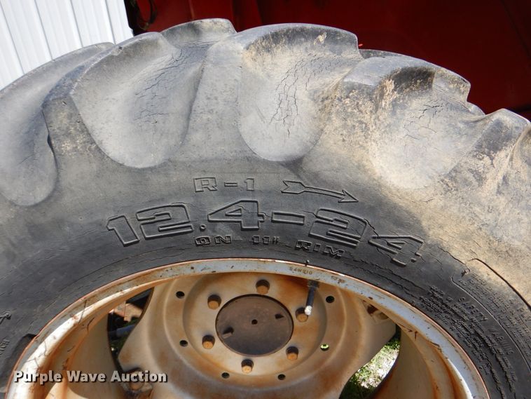 image for item IA9769 Massey Ferguson 1250  tractor