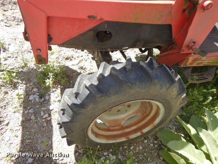 image for item IA9769 Massey Ferguson 1250  tractor