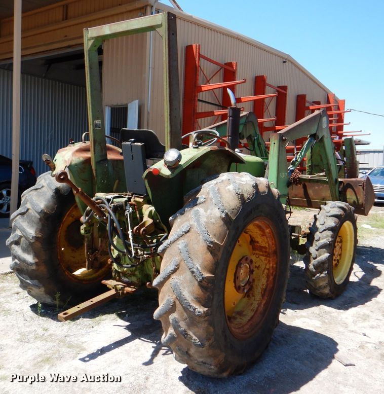 image for item IA9770 John Deere 1250  tractor