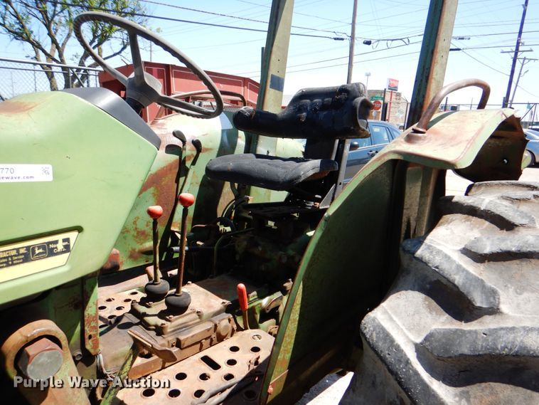 image for item IA9770 John Deere 1250  tractor