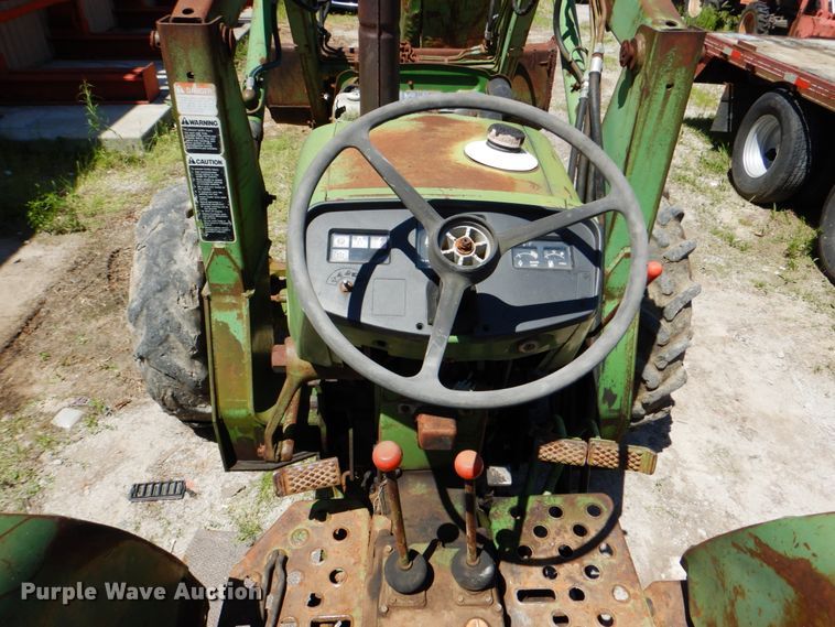 image for item IA9770 John Deere 1250  tractor