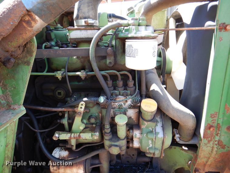 image for item IA9770 John Deere 1250  tractor