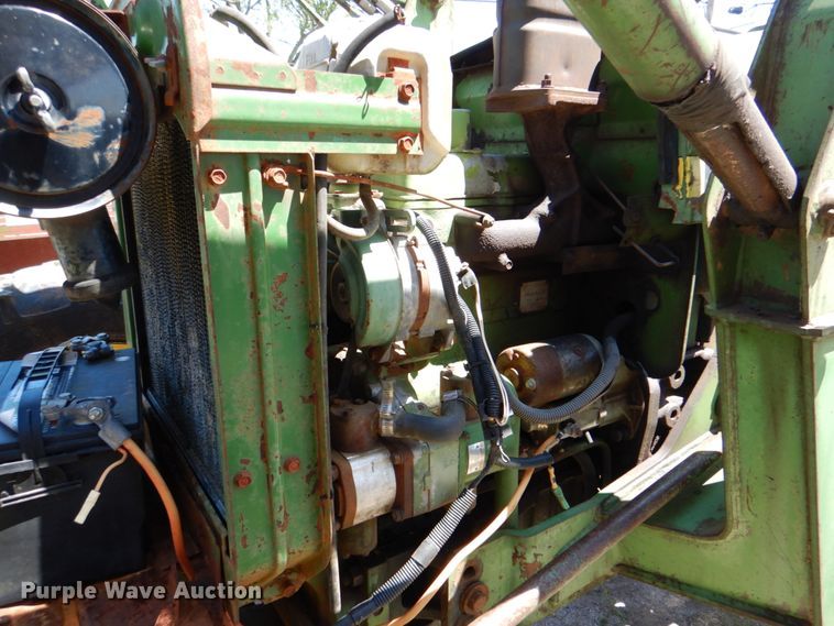 image for item IA9770 John Deere 1250  tractor