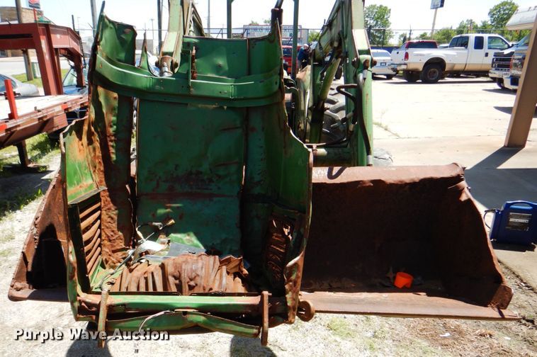 image for item IA9770 John Deere 1250  tractor