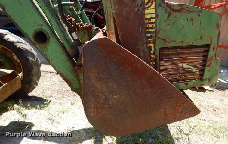 image for item IA9770 John Deere 1250  tractor