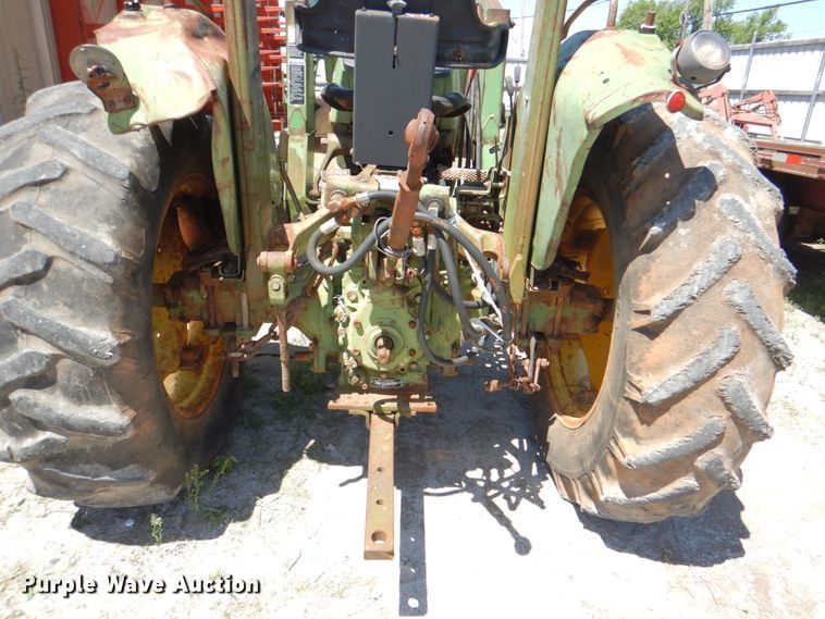 image for item IA9770 John Deere 1250  tractor
