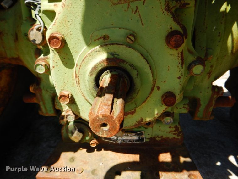 image for item IA9770 John Deere 1250  tractor