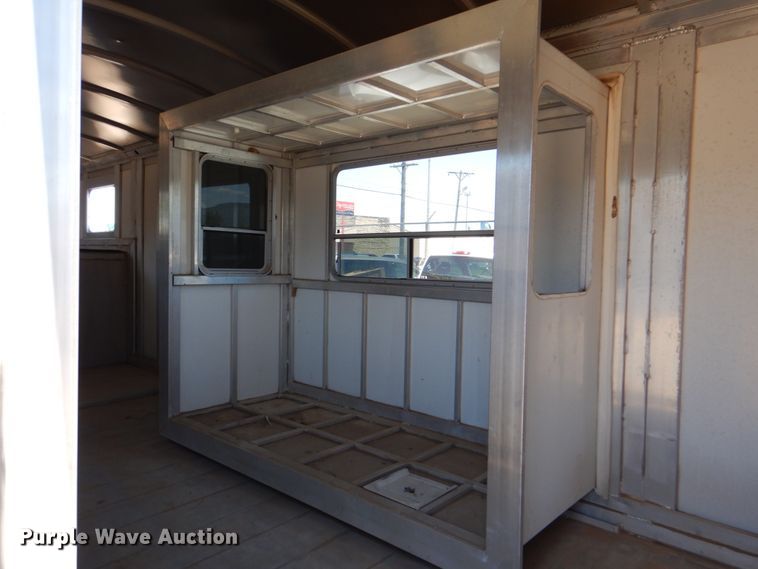 image for item IA9772 2002 Cherokee Industries  livestock trailer