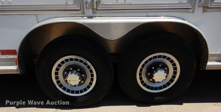image for item IA9772 2002 Cherokee Industries  livestock trailer
