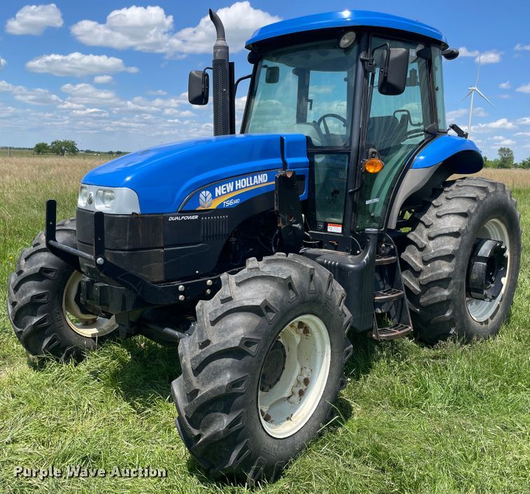 image for item IC9263 2013 New Holland TS6.140  MFWD tractor