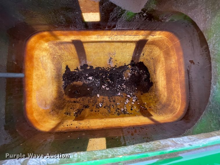 image for item IC9314 (2) Slimline saddle tanks