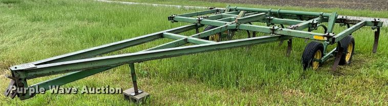 image for item IC9321 John Deere  chisel