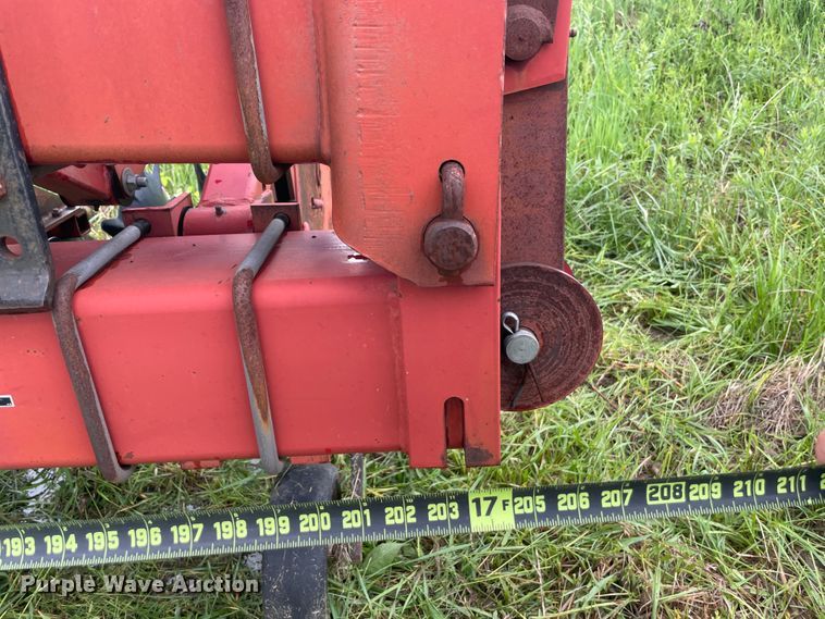 image for item IC9322 Case IH  row crop cultivator