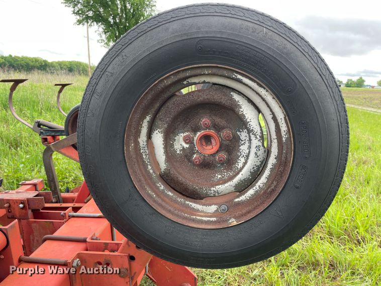 image for item IC9322 Case IH  row crop cultivator