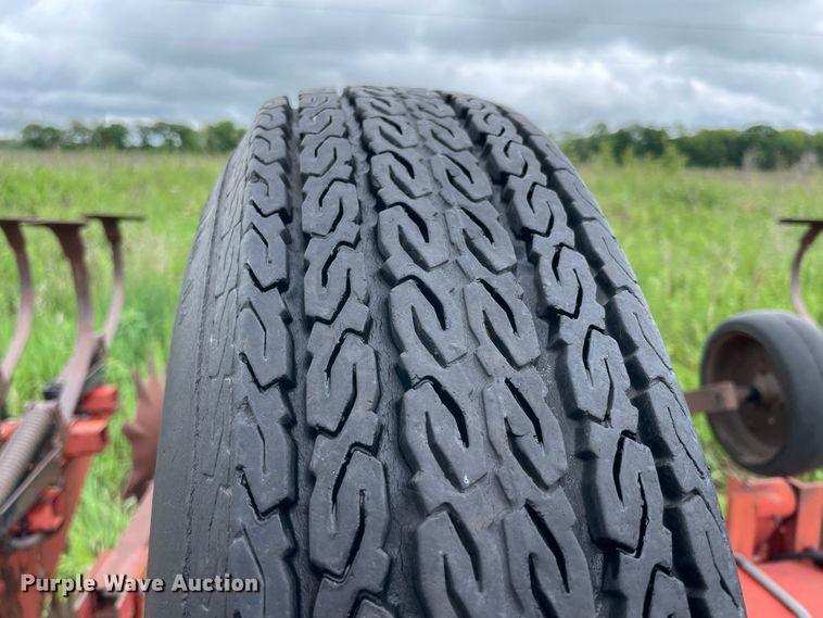 image for item IC9322 Case IH  row crop cultivator