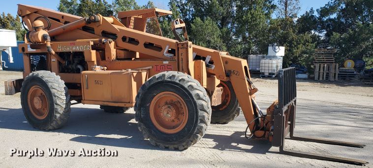 image for item IH9272 Lull 844B Highlander  telehandler