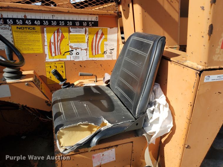 image for item IH9272 Lull 844B Highlander  telehandler