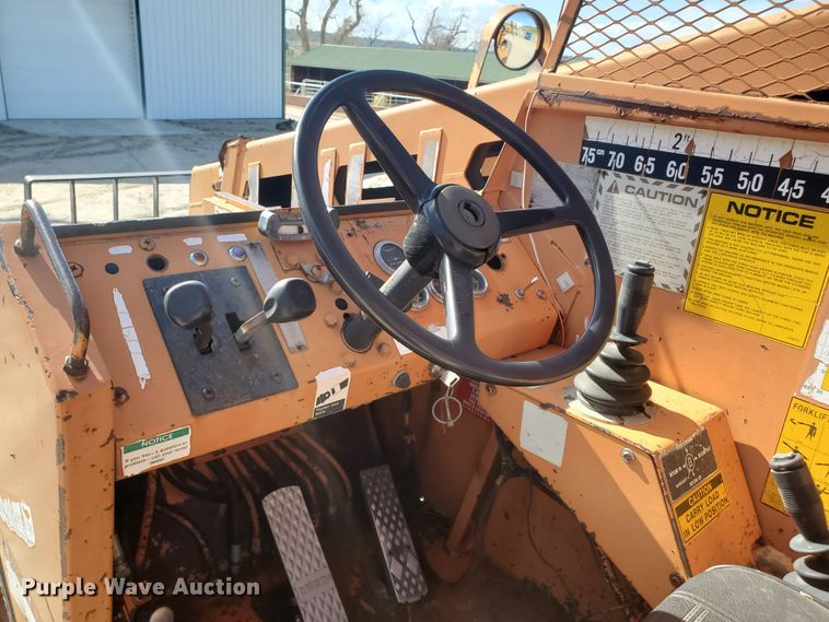 image for item IH9272 Lull 844B Highlander  telehandler