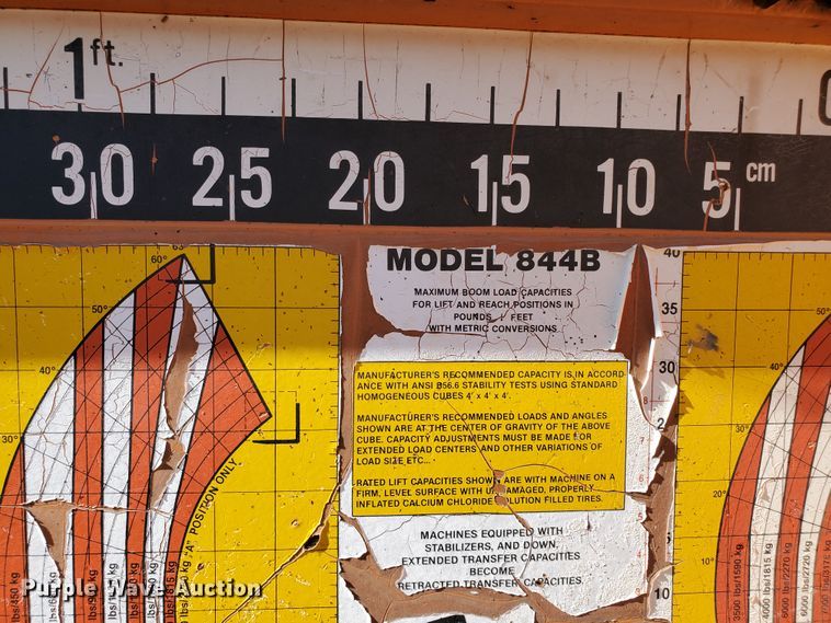 image for item IH9272 Lull 844B Highlander  telehandler