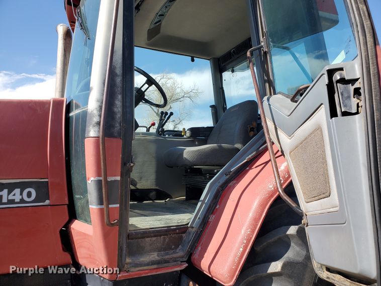 image for item IH9274 Case IH 7140  MFWD tractor