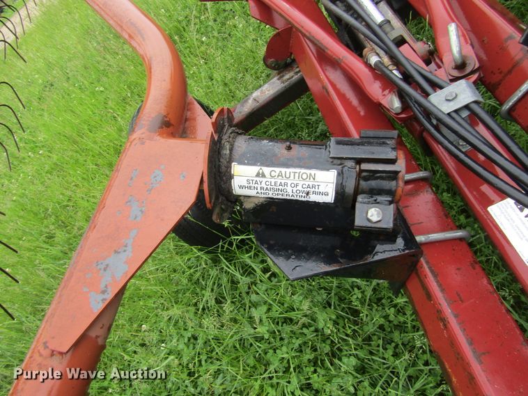 image for item IL9372 M&W RC456  hay rake