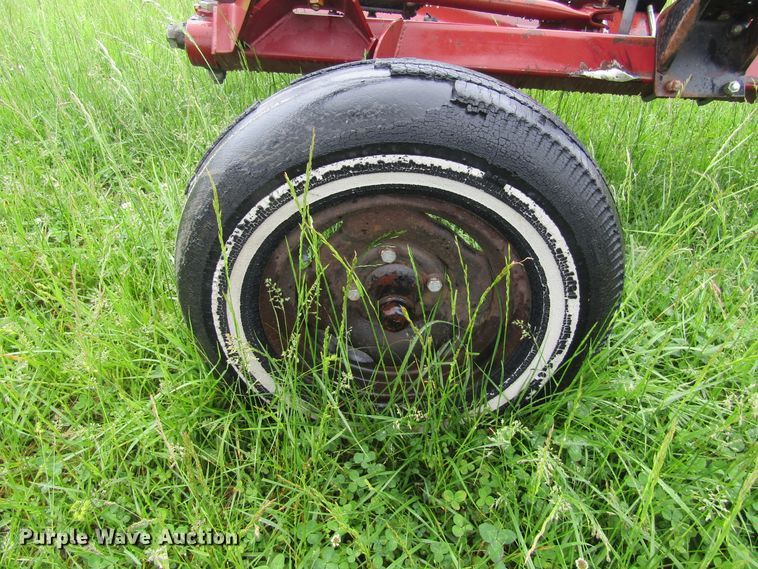 image for item IL9372 M&W RC456  hay rake