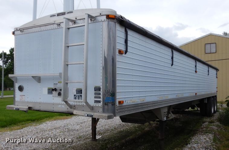 image for item IL9428 2004 Timpte  grain trailer