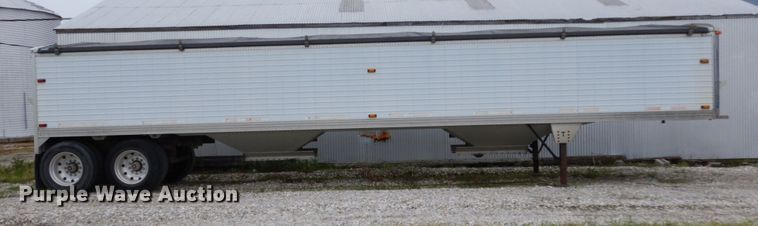 image for item IL9428 2004 Timpte  grain trailer