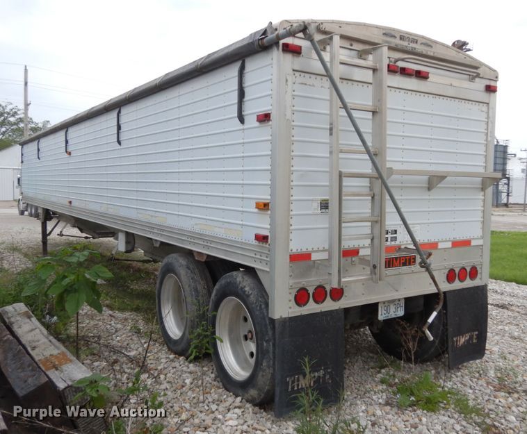 image for item IL9428 2004 Timpte  grain trailer