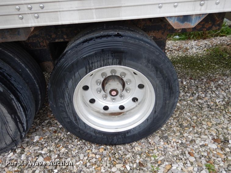 image for item IL9428 2004 Timpte  grain trailer