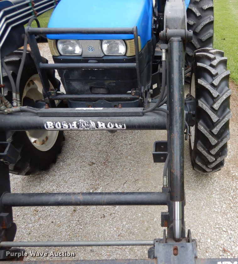 image for item IL9431 2001 New Holland TN65  MFWD tractor