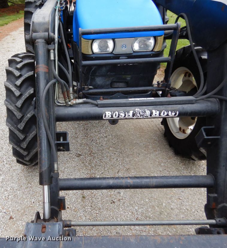 image for item IL9431 2001 New Holland TN65  MFWD tractor