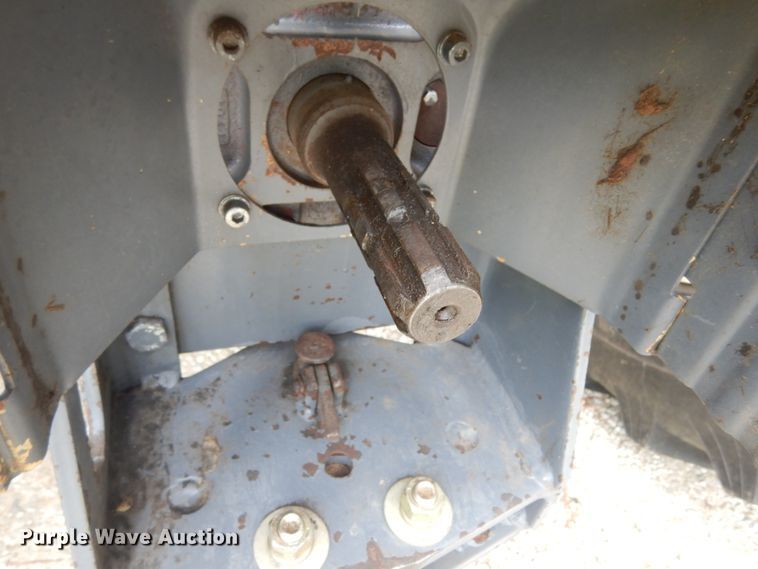 image for item IL9431 2001 New Holland TN65  MFWD tractor