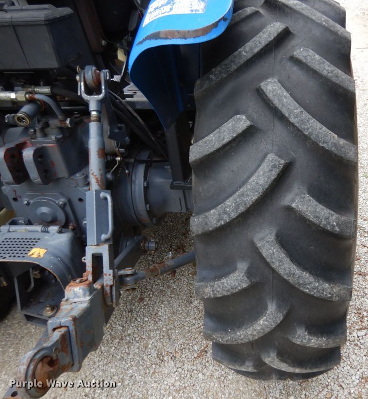 image for item IL9431 2001 New Holland TN65  MFWD tractor