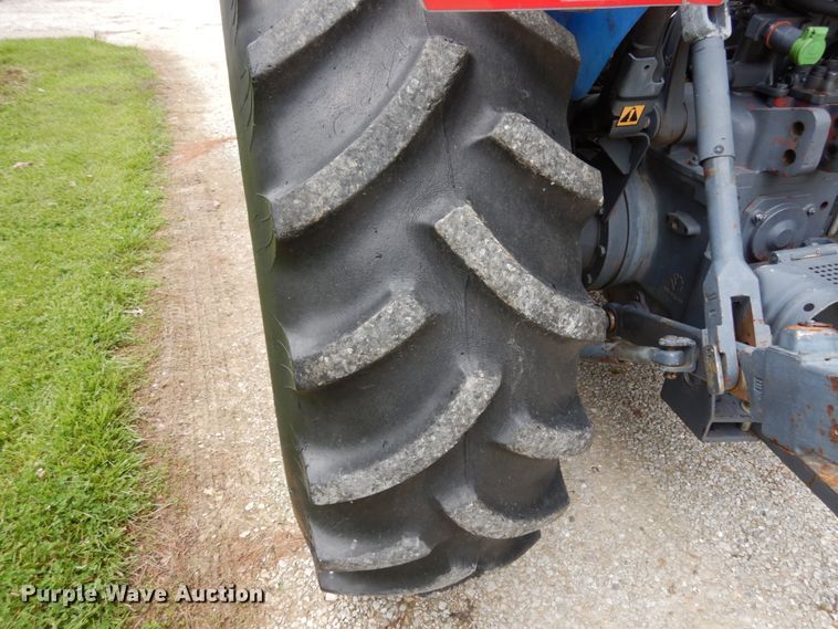 image for item IL9431 2001 New Holland TN65  MFWD tractor