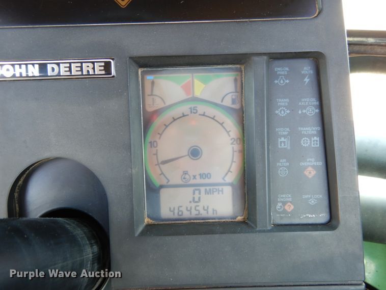 image for item IL9433 1993 John Deere 8970  4WD tractor
