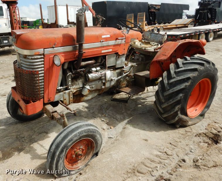 image for item IL9434 Massey Ferguson  tractor