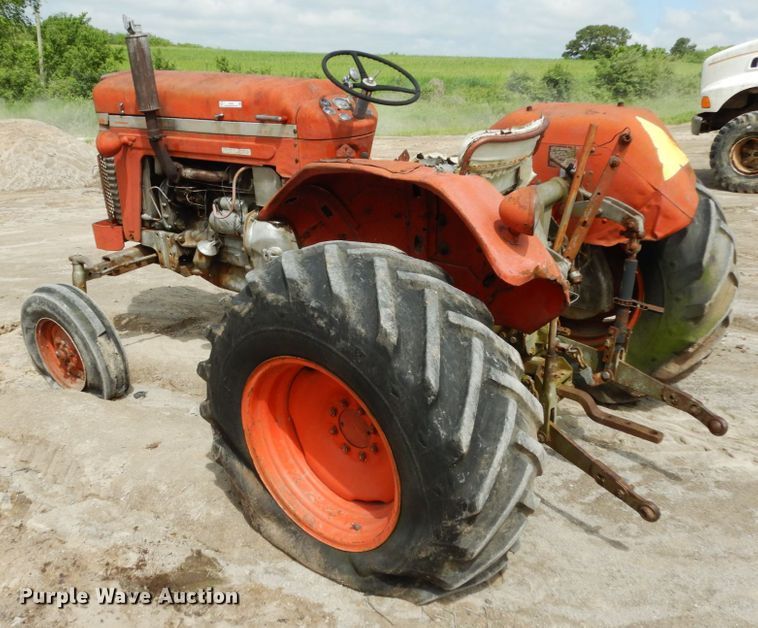 image for item IL9434 Massey Ferguson  tractor