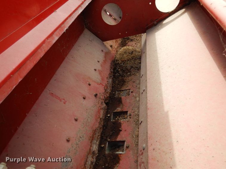 image for item IL9441 International Harvester 5100  grain drill