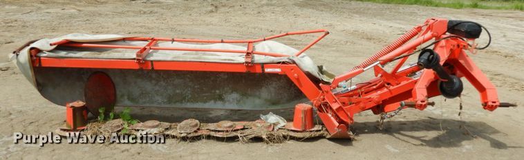 image for item IL9442 Kuhn GMD700-GIIHD  disc mower