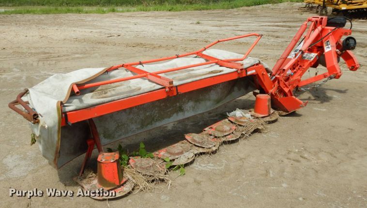 image for item IL9442 Kuhn GMD700-GIIHD  disc mower