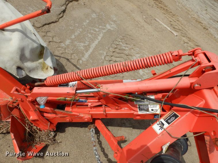 image for item IL9442 Kuhn GMD700-GIIHD  disc mower